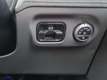 MERCEDES-BENZ EQE Eqe 300 180Kw Amg Line Premium 89Kwh 4Dr Auto