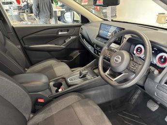 NISSAN QASHQAI 1.3 Dig-T Mh 158 N-Connecta 5Dr Xtronic