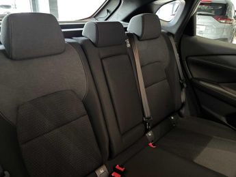 NISSAN QASHQAI 1.3 Dig-T Mh 158 N-Connecta 5Dr Xtronic