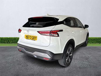 NISSAN QASHQAI 1.3 Dig-T Mh 158 N-Connecta 5Dr Xtronic