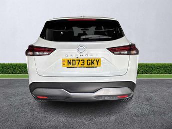 NISSAN QASHQAI 1.3 Dig-T Mh 158 N-Connecta 5Dr Xtronic