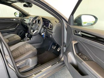 VOLKSWAGEN T-ROC 1.5 Tsi R-Line Suv 5Dr Petrol Dsg Euro 6 (S/S) (150 Ps)