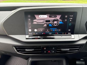 VOLKSWAGEN CADDY 1.5 Ehybrid 150 Commerce Van Dsg [Bus/Tech]