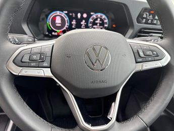 VOLKSWAGEN CADDY 1.5 Ehybrid 150 Commerce Van Dsg [Bus/Tech]