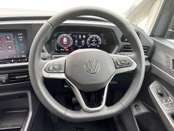 VOLKSWAGEN CADDY 1.5 Ehybrid 150 Commerce Van Dsg [Bus/Tech]