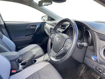 TOYOTA AURIS 1.8 Vvt-H Icon Tech Hatchback 5Dr Petrol Hybrid Cvt Euro 6 (S/S)