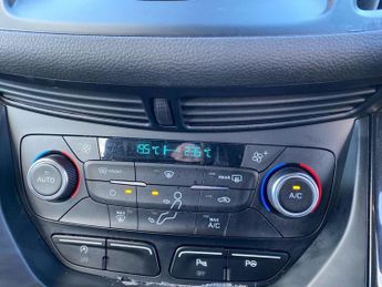 FORD KUGA 1.5 Tdci St-Line Suv 5Dr Diesel Powershift Euro 6 (S/S) (120 Ps)