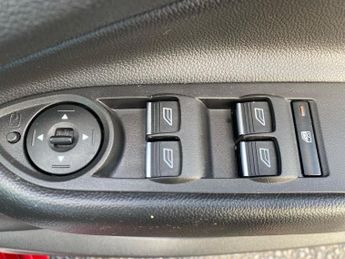 FORD KUGA 1.5 Tdci St-Line Suv 5Dr Diesel Powershift Euro 6 (S/S) (120 Ps)
