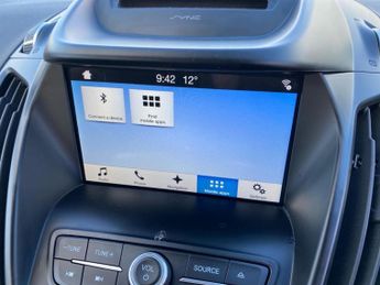 FORD KUGA 1.5 Tdci St-Line Suv 5Dr Diesel Powershift Euro 6 (S/S) (120 Ps)