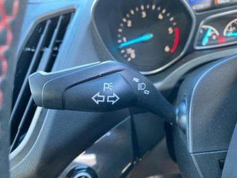 FORD KUGA 1.5 Tdci St-Line Suv 5Dr Diesel Powershift Euro 6 (S/S) (120 Ps)