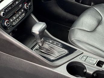 KIA NIRO Niro 1.6 Gdi Phev 3 5Dr Dct Estate