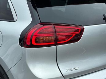 KIA NIRO Niro 1.6 Gdi Phev 3 5Dr Dct Estate