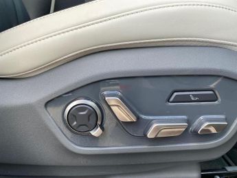 KIA EV9 282Kw Gt-Line S 99.8Kwh Awd 5Dr [6St] Auto