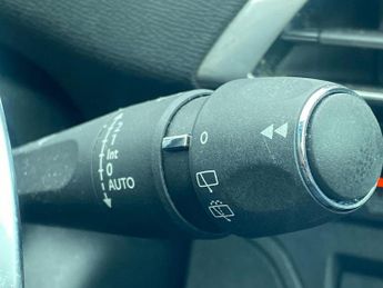 PEUGEOT 3008 1.5 Bluehdi Allure Premium 5Dr Eat8