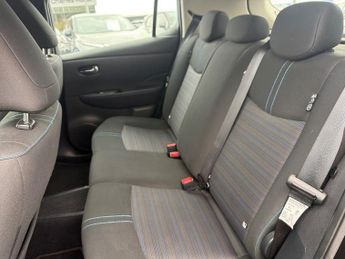 NISSAN LEAF 40Kwh Acenta Hatchback 5Dr Electric Auto (150 Ps)