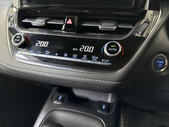 TOYOTA COROLLA 2.0 Vvt-H Gpf Gr Sport Hatchback 5Dr Petrol Hybrid Cvt Euro 6 (S