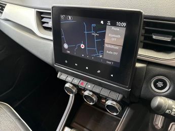 RENAULT CAPTUR 1.6 E-Tech Techno Suv 5Dr Petrol Hybrid Auto Euro 6 (S/S) (145 P