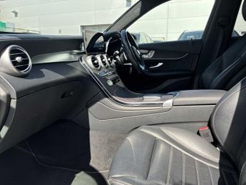 MERCEDES-BENZ GLC Glc 300D 4Matic Amg Line Premium Pls 5Dr 9G-Tronic