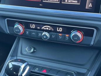 AUDI Q3 2.0 Tdi 35 S Line Suv 5Dr Diesel S Tronic Euro 6 (S/S) (150 Ps)