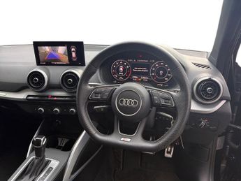 AUDI Q2 35 Tfsi Black Edition 5Dr S Tronic [C+S]