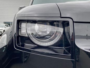 LAND ROVER DEFENDER 3.0 D250 Hard Top Hse Auto