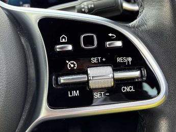 MERCEDES-BENZ A CLASS A180D Sport Executive 5Dr Auto