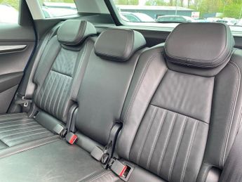 SKODA KAROQ 1.5 Tsi Act Edition Suv 5Dr Petrol Dsg Euro 6 (S/S) (150 Ps)