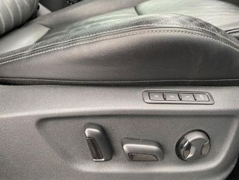 SKODA KAROQ 1.5 Tsi Act Edition Suv 5Dr Petrol Dsg Euro 6 (S/S) (150 Ps)