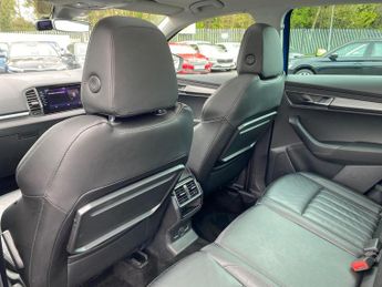 SKODA KAROQ 1.5 Tsi Act Edition Suv 5Dr Petrol Dsg Euro 6 (S/S) (150 Ps)