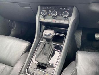 SKODA KAROQ 1.5 Tsi Act Edition Suv 5Dr Petrol Dsg Euro 6 (S/S) (150 Ps)