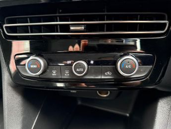 VAUXHALL MOKKA 50Kwh Se Premium Suv 5Dr Electric Auto (136 Ps)