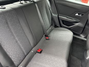 VAUXHALL MOKKA 50Kwh Se Premium Suv 5Dr Electric Auto (136 Ps)