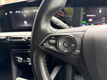 VAUXHALL MOKKA 50Kwh Se Premium Suv 5Dr Electric Auto (136 Ps)