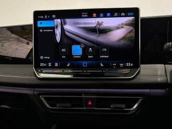 VOLKSWAGEN TIGUAN 1.5 Etsi Mhev Elegance Suv 5Dr Petrol Hybrid Dsg Euro 6 (S/S) (1