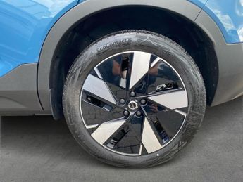 VOLVO EX40 Single Motor 69Kwh Plus Suv 5Dr Electric Auto (238 Ps)