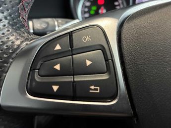 MERCEDES-BENZ A CLASS A250 4Matic Amg Premium 5Dr Auto