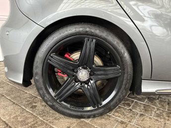MERCEDES-BENZ A CLASS A250 4Matic Amg Premium 5Dr Auto