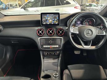 MERCEDES-BENZ A CLASS A250 4Matic Amg Premium 5Dr Auto