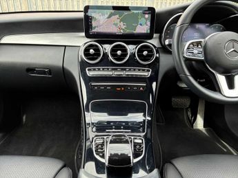 MERCEDES-BENZ C CLASS C200 Sport Premium 4Dr 9G-Tronic