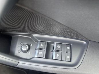 AUDI A3 30 Tfsi S Line 4Dr S Tronic