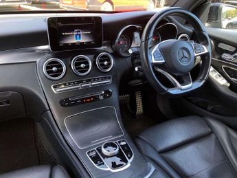MERCEDES-BENZ GLC Glc 250D 4Matic Amg Line Premium 5Dr 9G-Tronic
