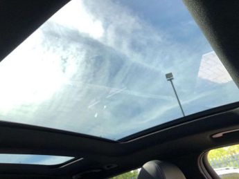 MERCEDES-BENZ GLC Glc 250D 4Matic Amg Line Premium 5Dr 9G-Tronic