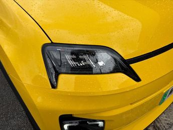 RENAULT 5 Urban Range 40Kwh Techno Hatchback 5Dr Electric Auto (120 Ps)