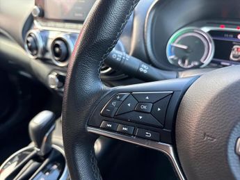 NISSAN JUKE 1.6 N-Connecta Suv 5Dr Petrol Hybrid Auto Euro 6 (143 Ps)