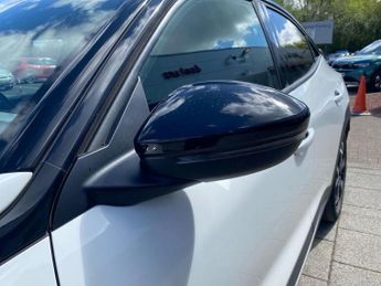 VAUXHALL MOKKA 50Kwh Ultimate Suv 5Dr Electric Auto (136 Ps)