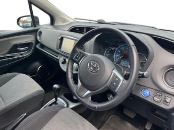 TOYOTA YARIS 1.5 Vvt-H Icon Hatchback 5Dr Petrol Hybrid E-Cvt Euro 6 (101 Ps)