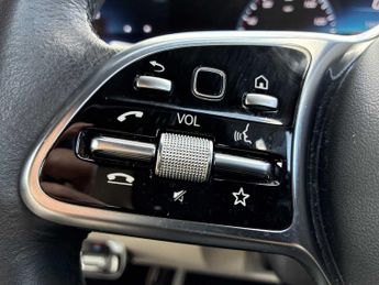 MERCEDES-BENZ CLA Cla 200 Sport Executive Edition 4Dr Tip Auto