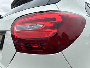 MERCEDES-BENZ A CLASS A200 Amg Line Executive 5Dr Auto