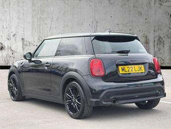 MINI HATCHBACK 1.5 Cooper Exclusive 3Dr Auto