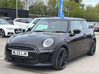 MINI HATCHBACK 1.5 Cooper Exclusive 3Dr Auto